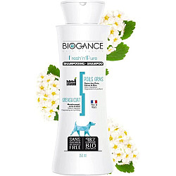 Biogance - Двойно хидратиращ шампоан за кучета