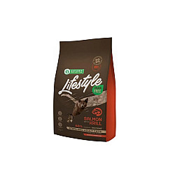 Nature's Protection Lifestyle Grain Free Salmon with Krill Sterilised Adult Cat - Суха храна без зърно за кастрирани котки със сьомга и крил
