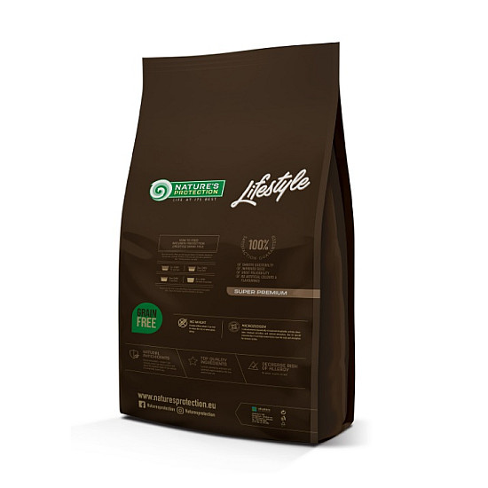  Nature’s Protection Lifestyle Grain Free Salmon Adult All Breeds - Суха храна със сьомга за израснали кучета от всички породи